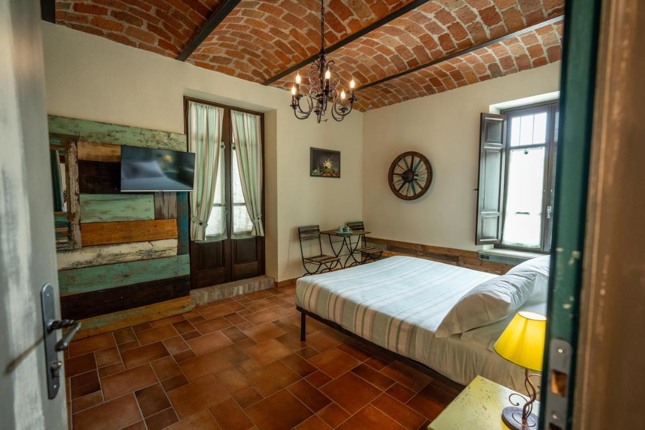 Bed and Breakfast Gilda E I Suoi Amici Neive Exterior foto