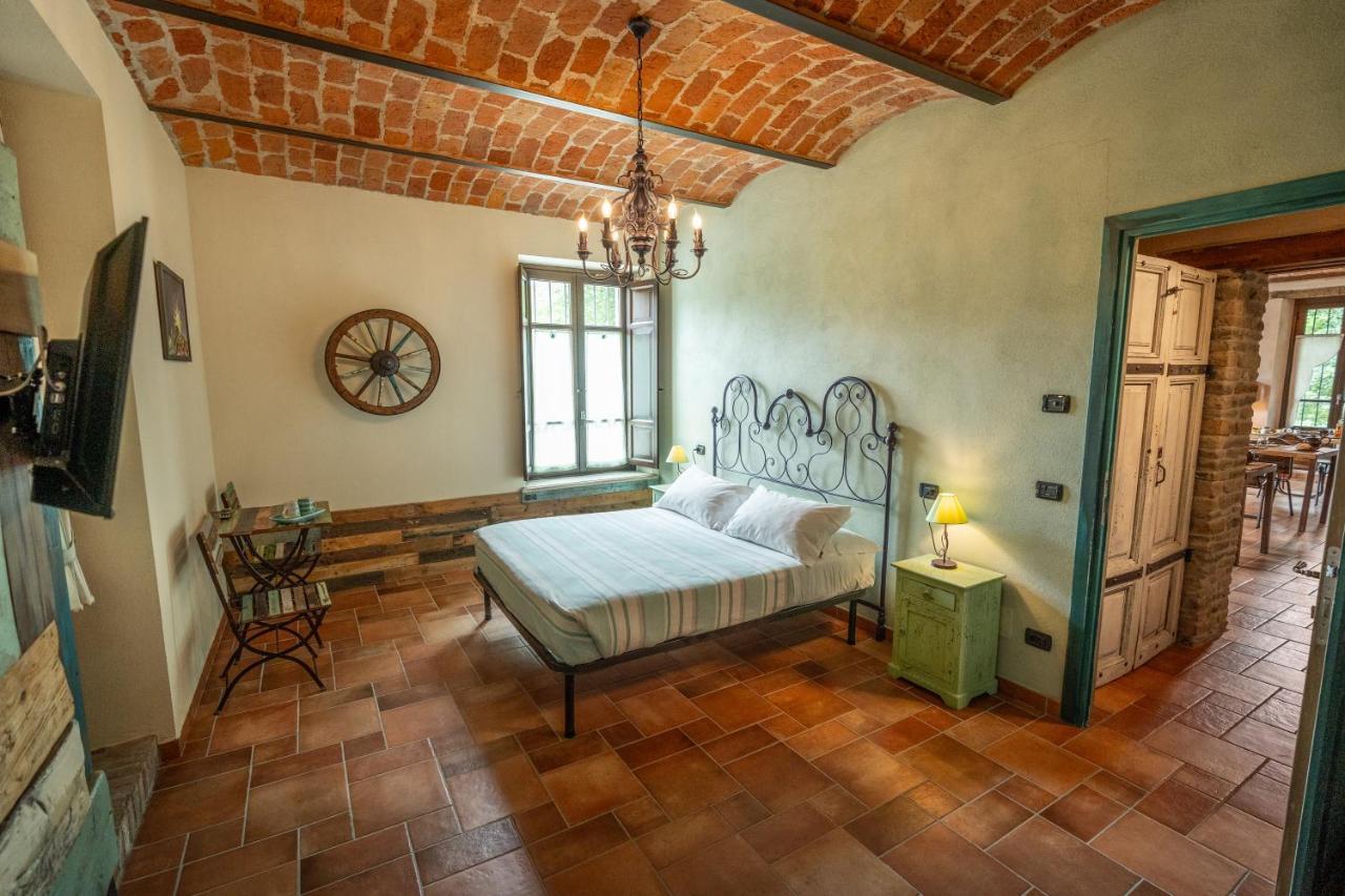 Bed and Breakfast Gilda E I Suoi Amici Neive Exterior foto